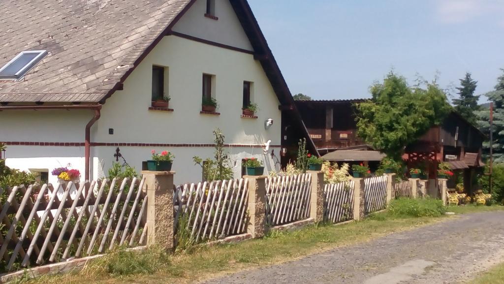 U Tri Kocek Hotel Jablonné v Podještědí Buitenkant foto