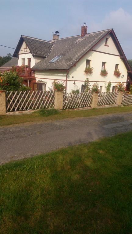 U Tri Kocek Hotel Jablonné v Podještědí Buitenkant foto