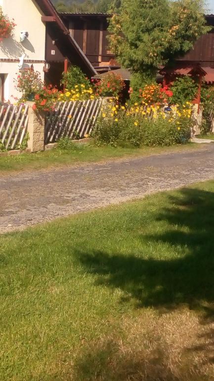 U Tri Kocek Hotel Jablonné v Podještědí Buitenkant foto